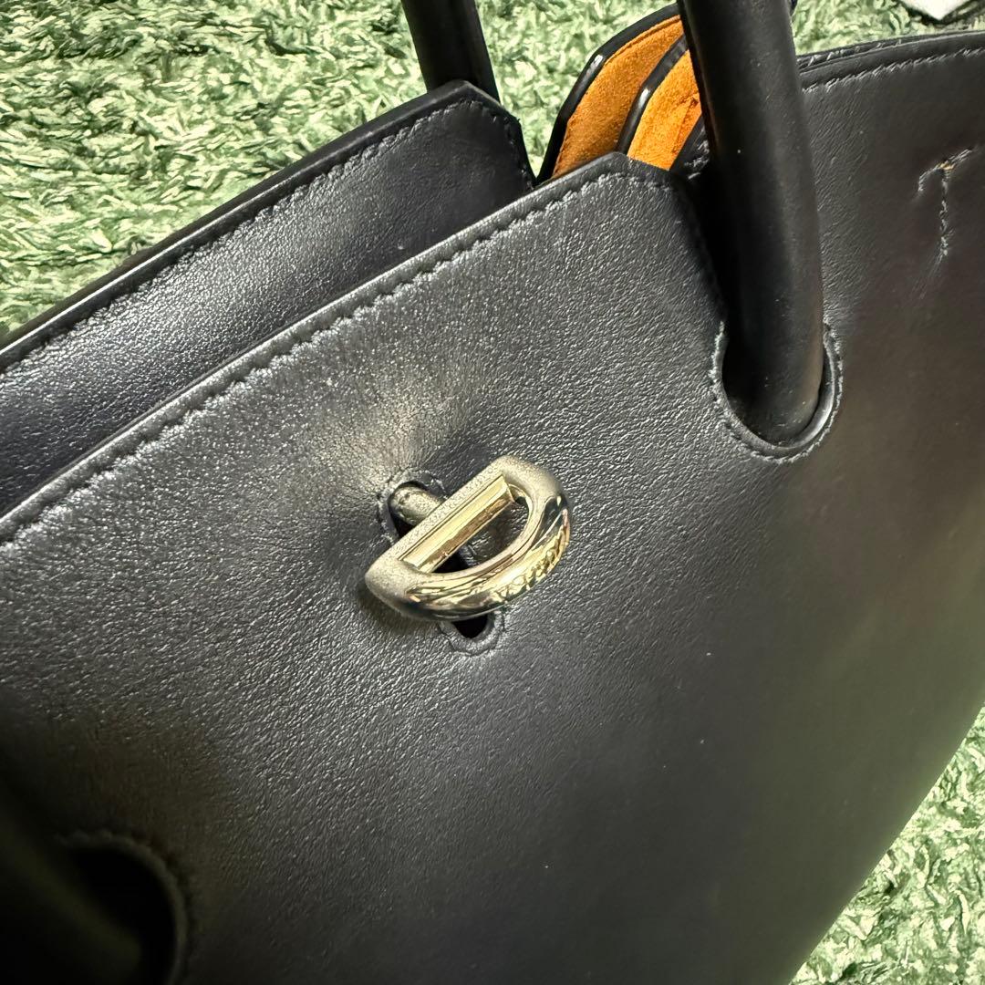 美品✨️ FURLA GENESI ターンロック レザー トートバッグ A4 M