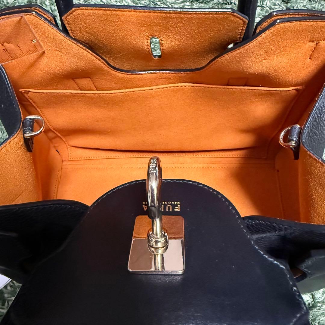 美品✨️ FURLA GENESI ターンロック レザー トートバッグ A4 M