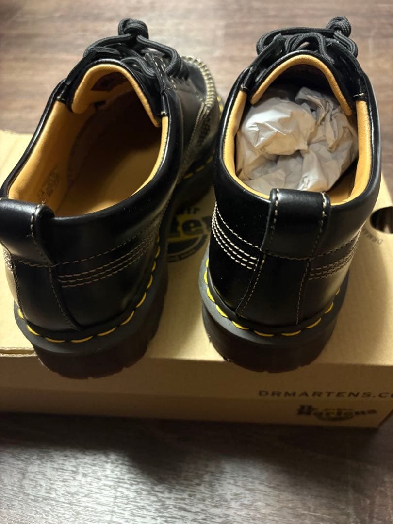【ほぼ新品】Dr. Martens 黒 ローファー　uk8 27㌢