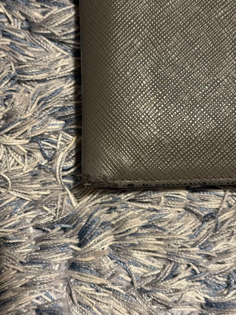 PRADA プラダ 二つ折り財布 2M0738 サフィアーノ ギャラ有