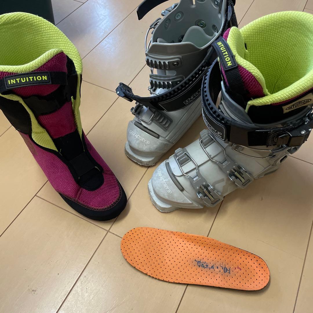 送料込み！21/22 GEN FACTORY FUTURE 23/23.5