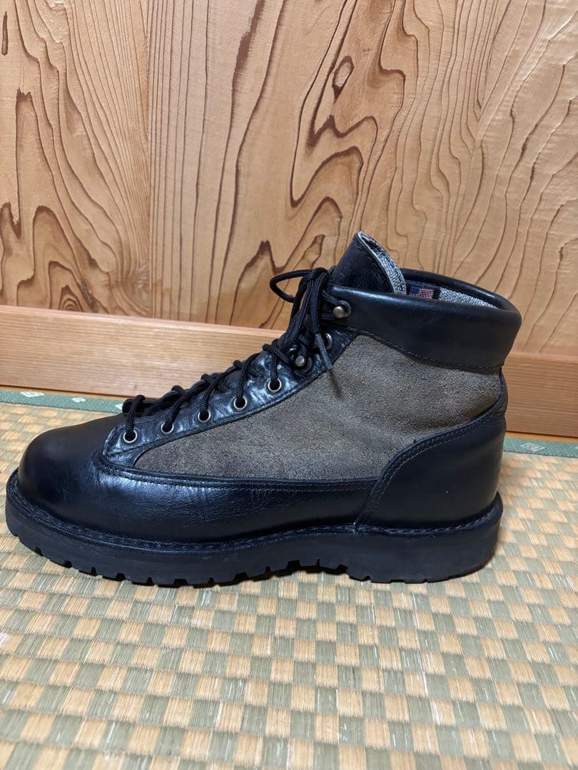 DANNER ダナーライト　アーバンクーガー　27.5 9.5 レッドウィング