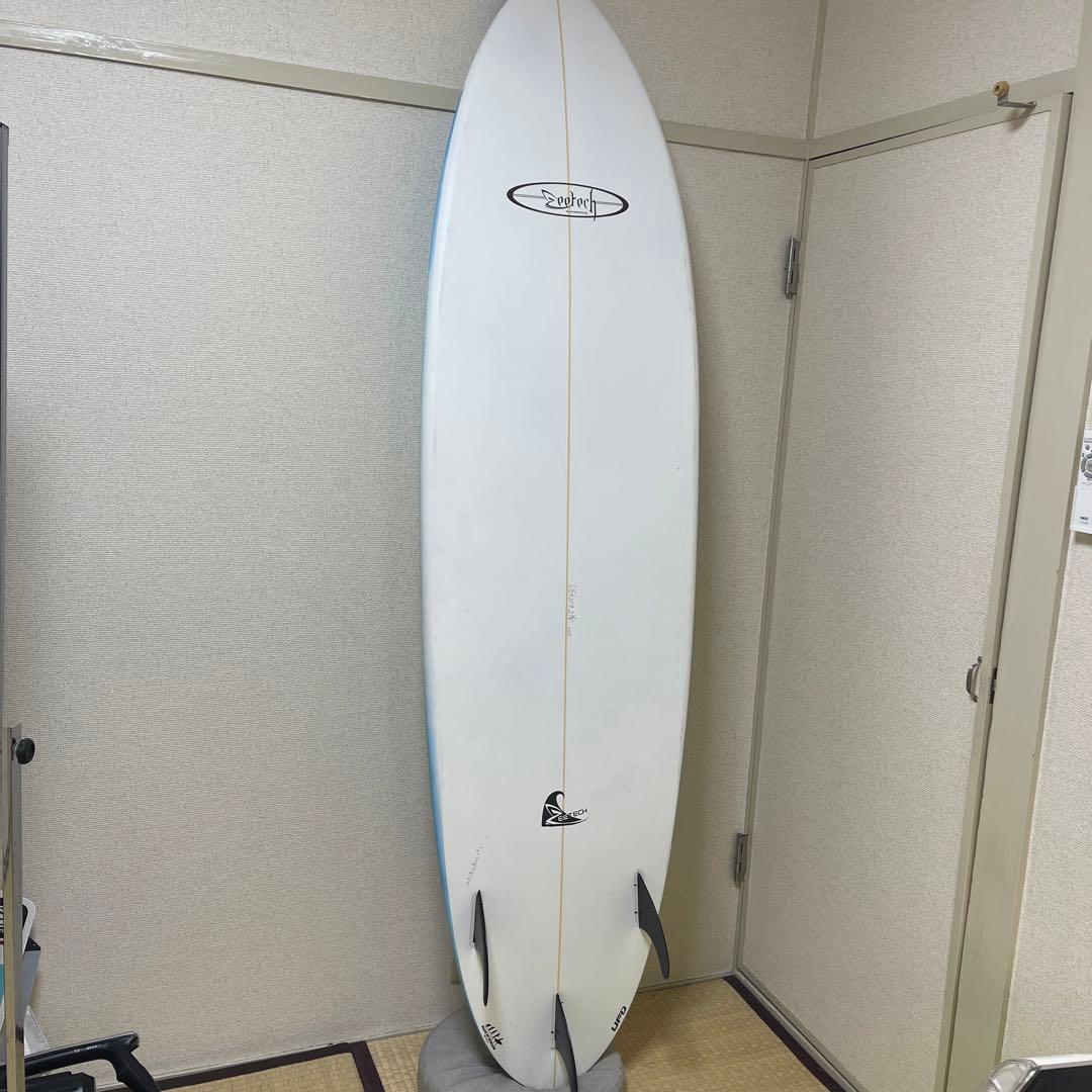 セミロングサーフボード　ワックスいらない
