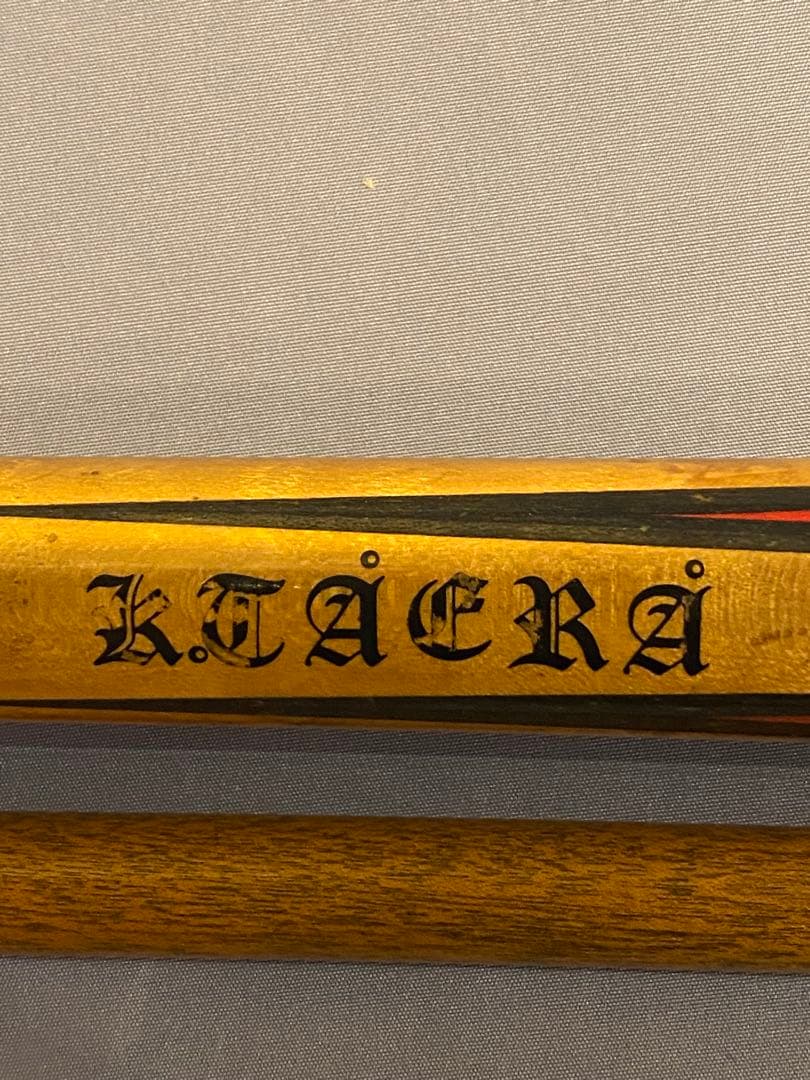 c*q様 オールドAdamキュー　1981年バンパー割れ