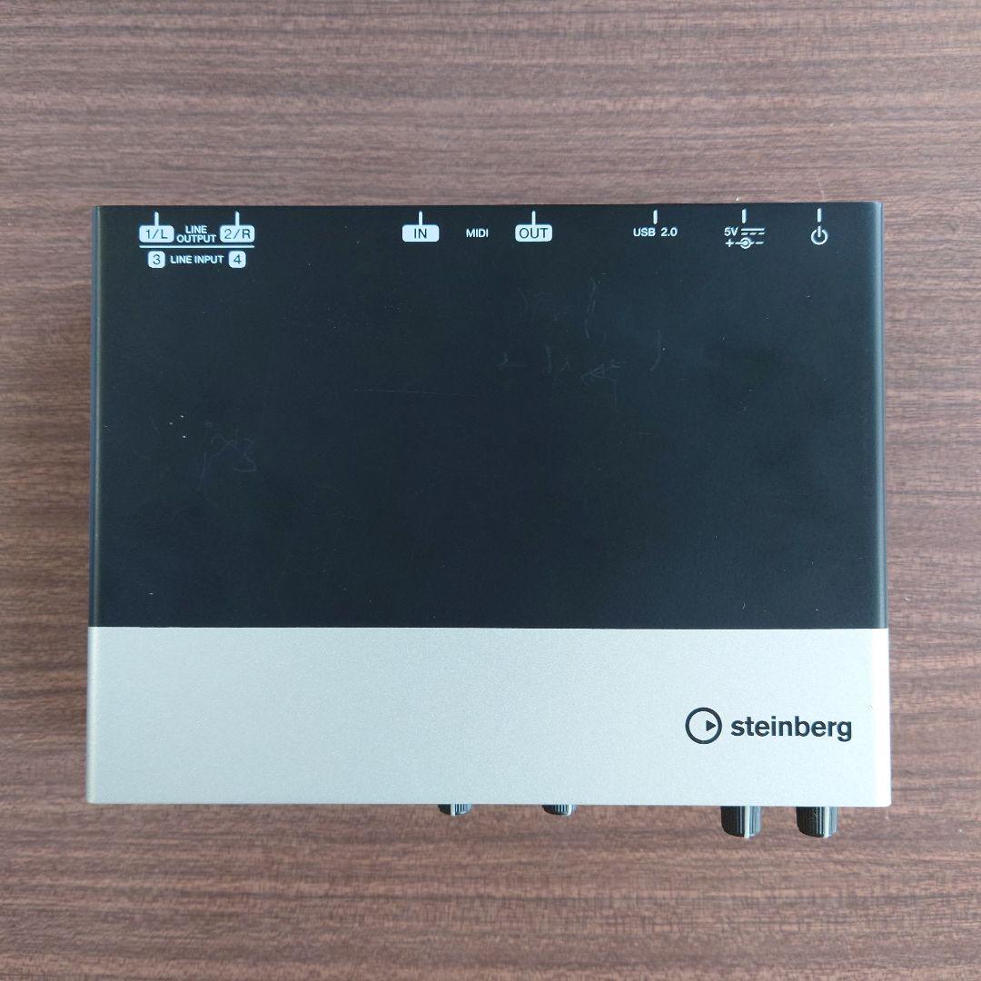 UR242 USBオーディオインターフェイス