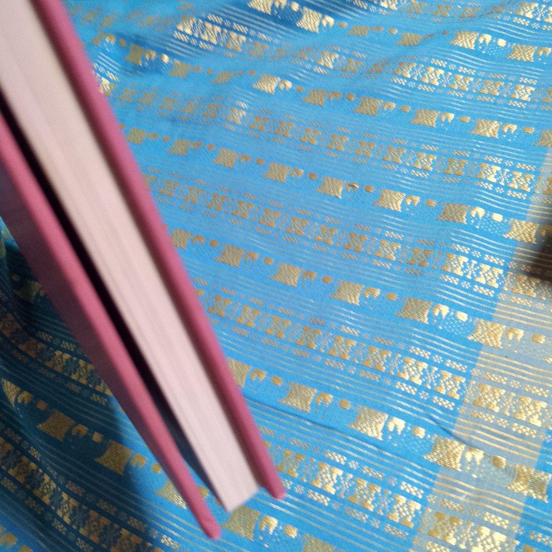 貴重　洋書　L'Ame Parfumee Des Jardins　フランス語香水