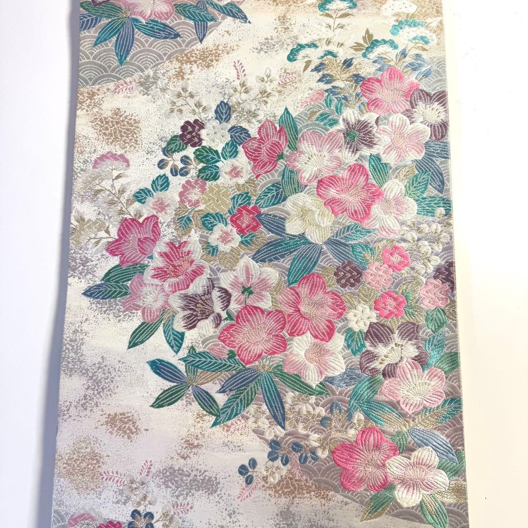 5k2413 袋帯　絹　本金箔　九百錦　白　銀色　ピンク　金色　緑　紫　青　花柄