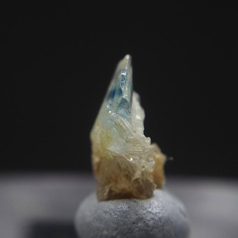 469 ユークレース ちょっとクラスター 結晶 原石 母岩付き