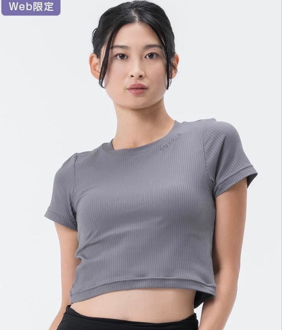 【SUKALA】　カップ付きバックベントTee チャコール　M