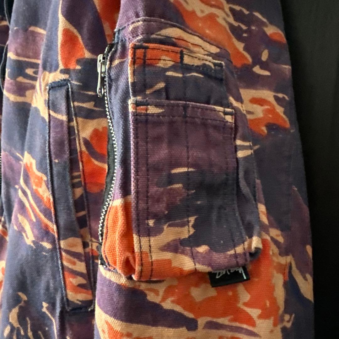 stussyステューシー　ボンバージャケット　MA-1