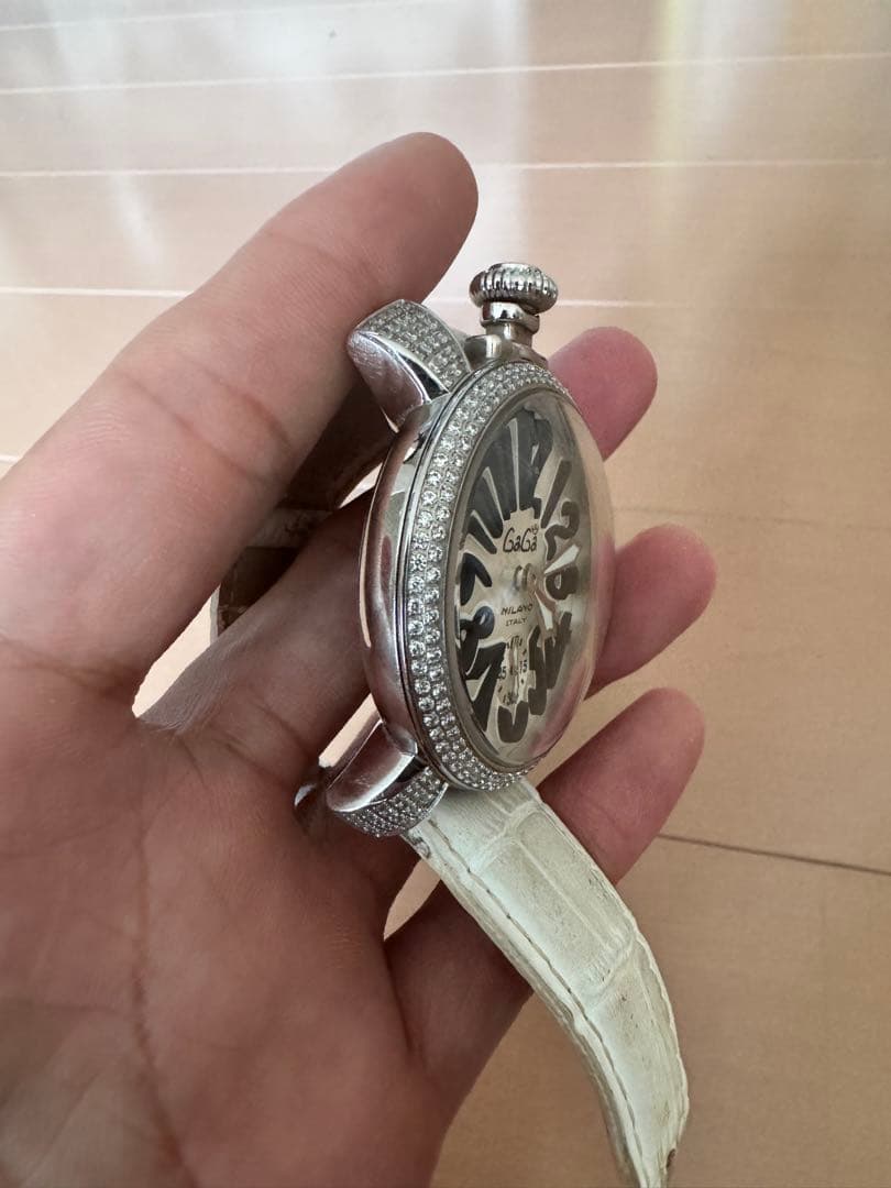 たつ　GaGa ダイヤモンド装飾 ビッグフェイス 時計