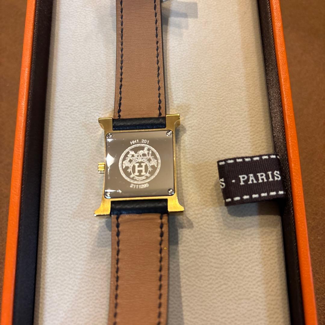 エルメス　Hウォッチ　白文字盤　ブラックレザーベルト　稼動品