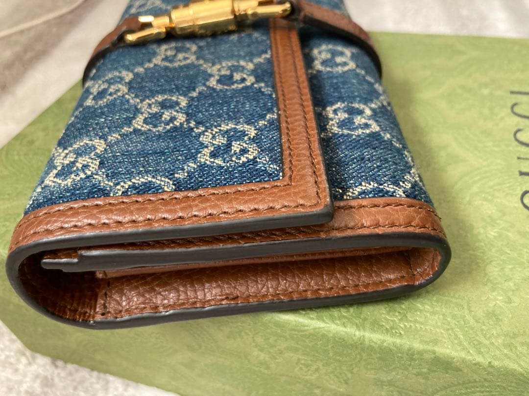 GUCCI財布