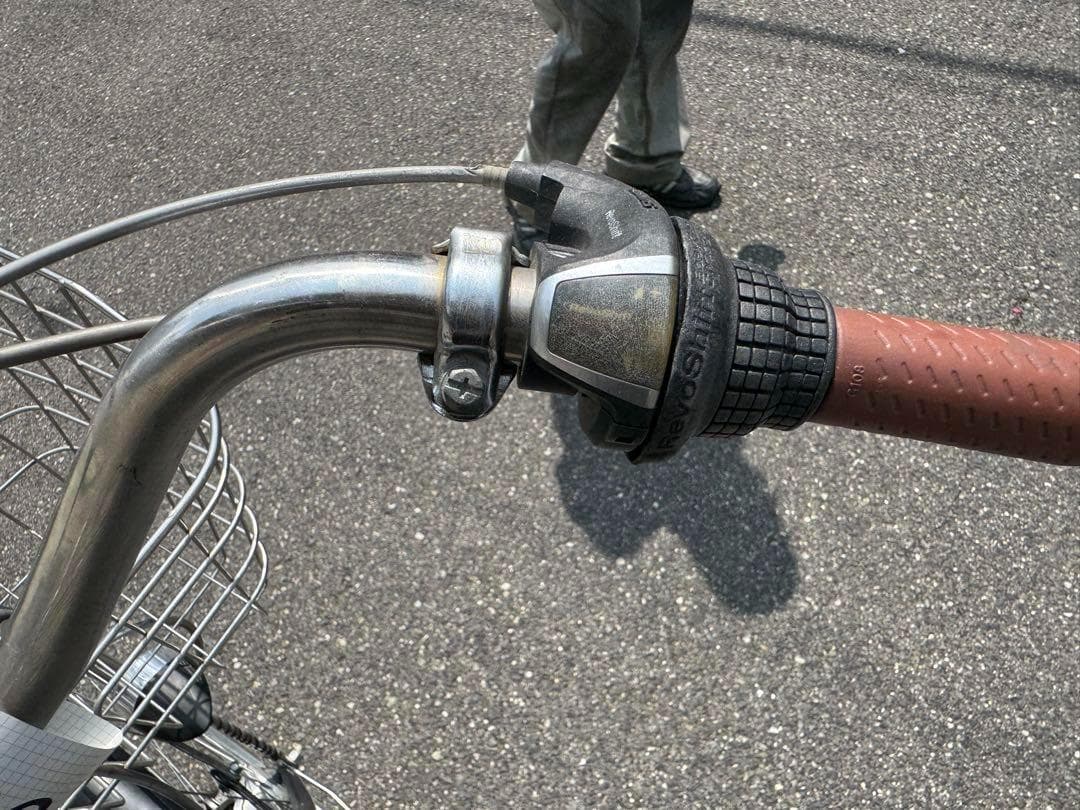 330番　全車両格安販売‼️ 27インチ オートライト　変速　シティサイクル