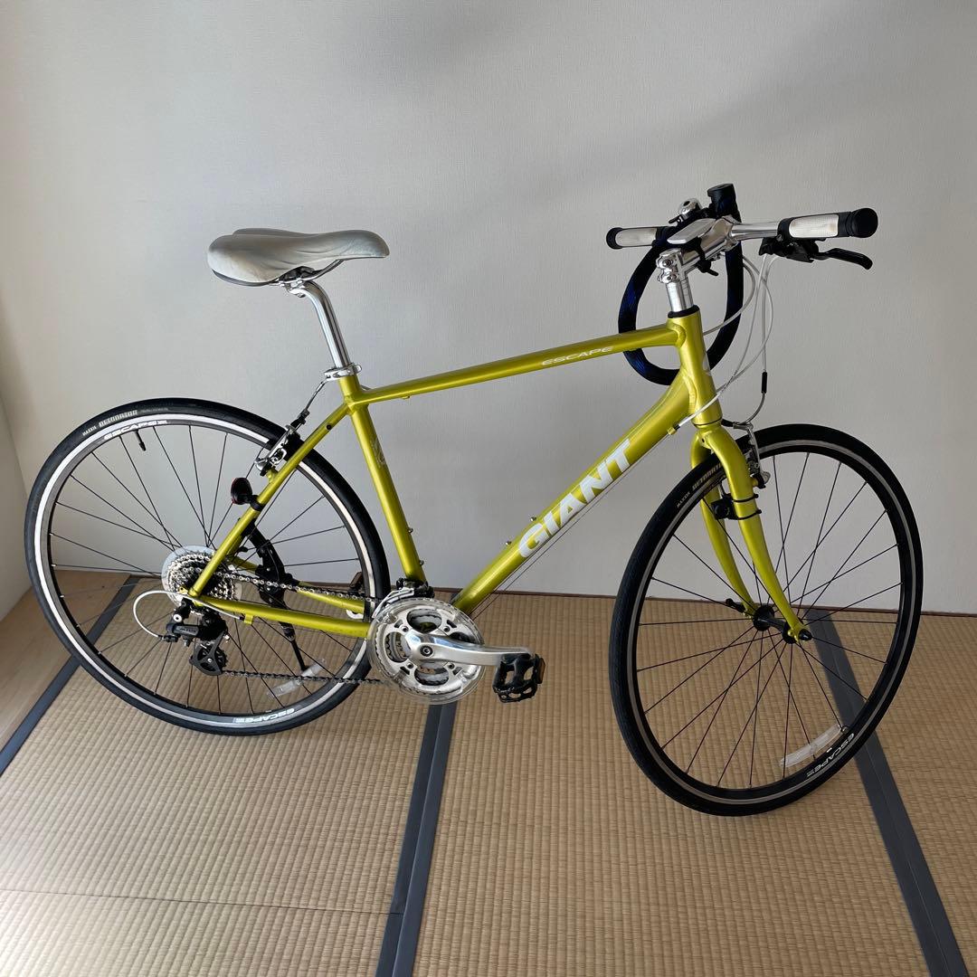 自転車本体 GIANT ESCAPE R3