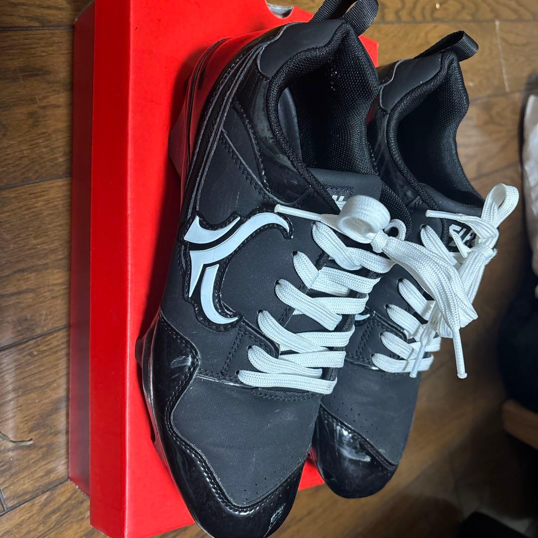 FLEEK スパイク　black 27