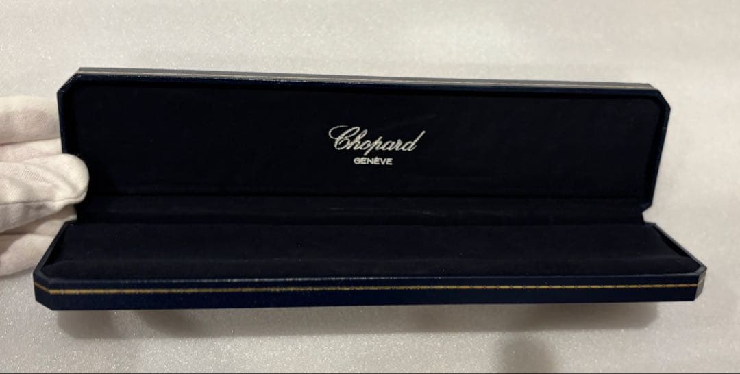 ム*ン様 ♥ショパールChopard ハッピースポーツ5P 文字盤色ブルーシェル