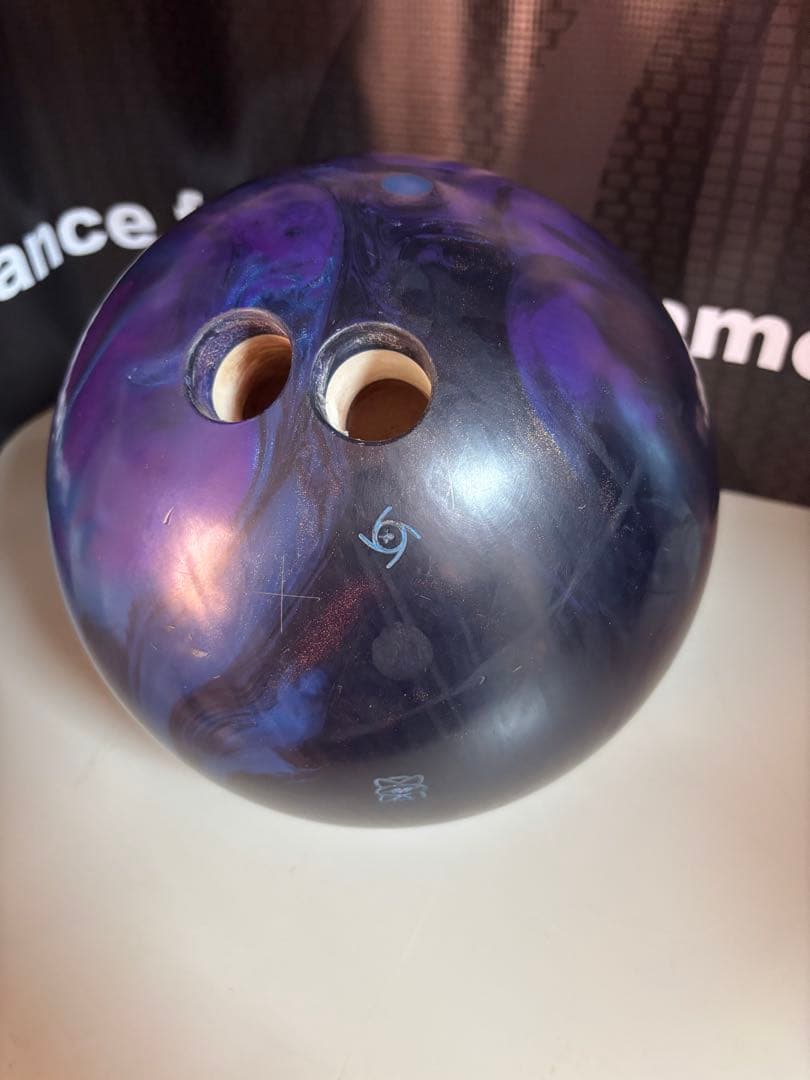 インフィニットフィジックス　15ポンド　ストーム　ボウリング　ボール