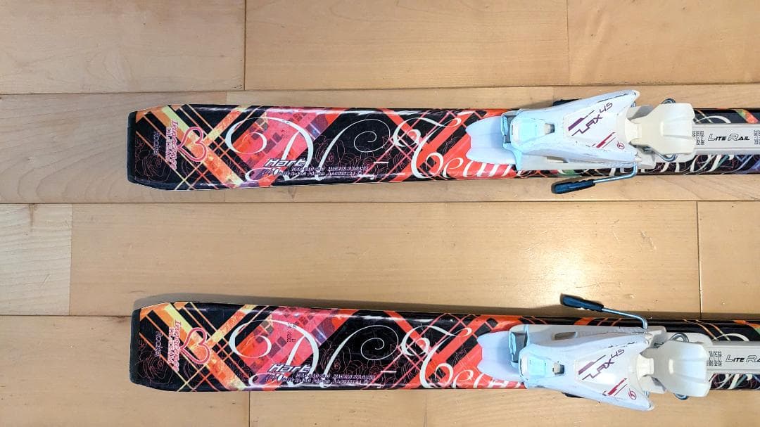 スキー板 Hart Innocence 140cm　伸縮ストック セット