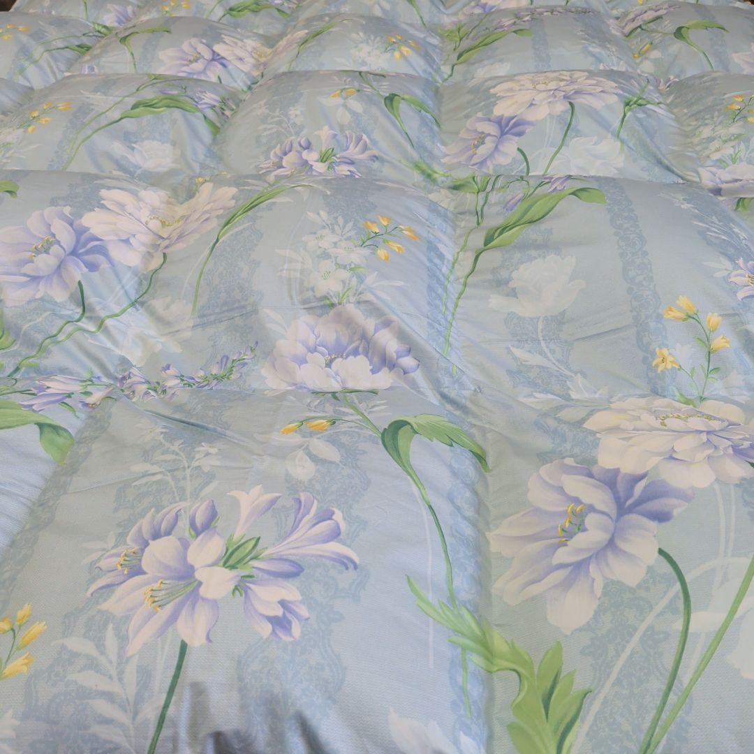 羽毛布団　セミダブルサイズ