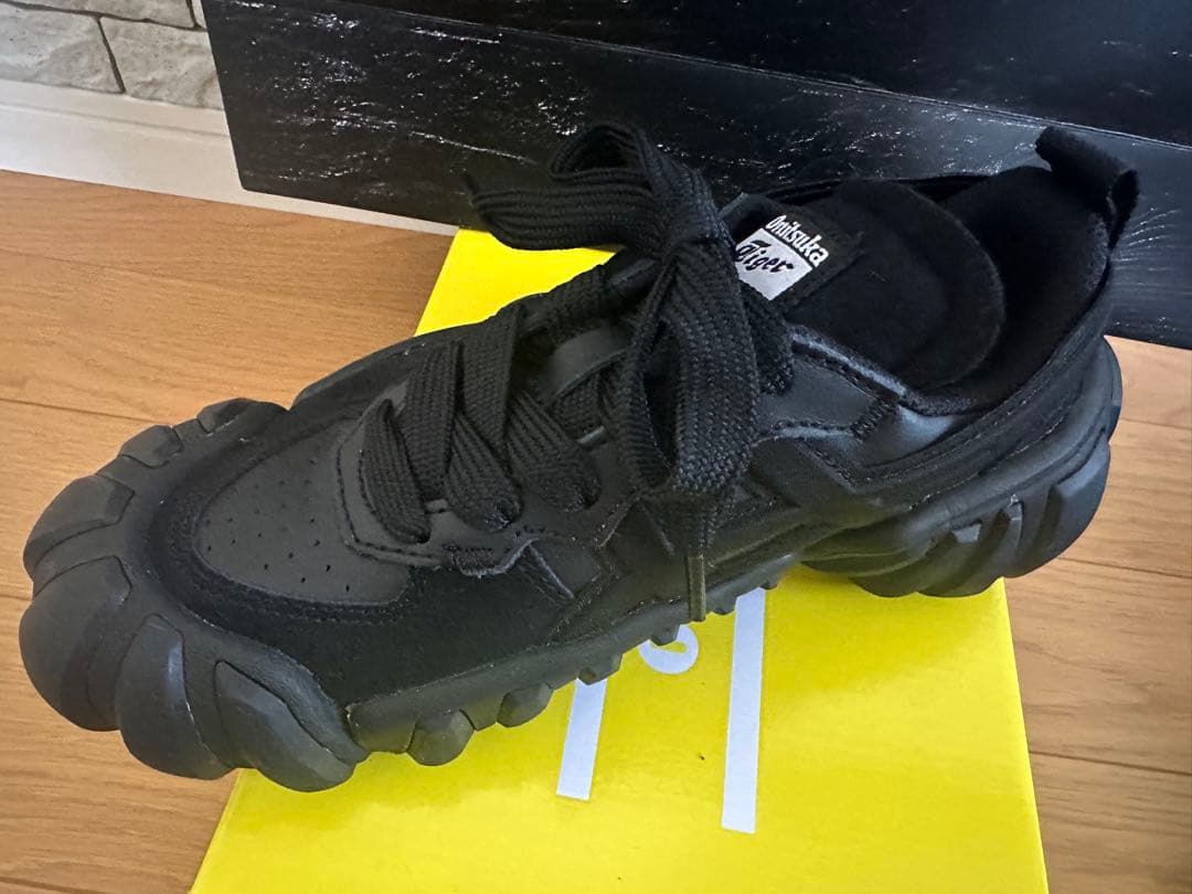 【新品タグ付き】オニツカタイガーDENTIGLES LS デンティグレ23cm