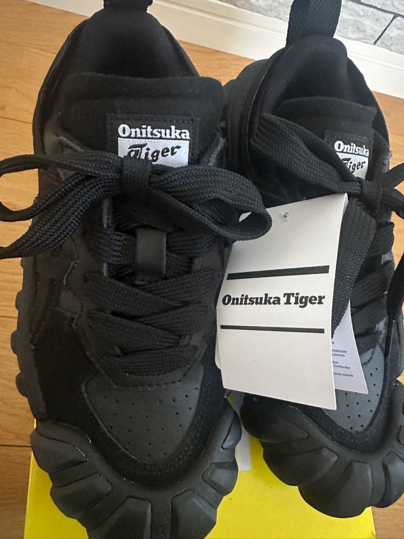 【新品タグ付き】オニツカタイガーDENTIGLES LS デンティグレ23cm