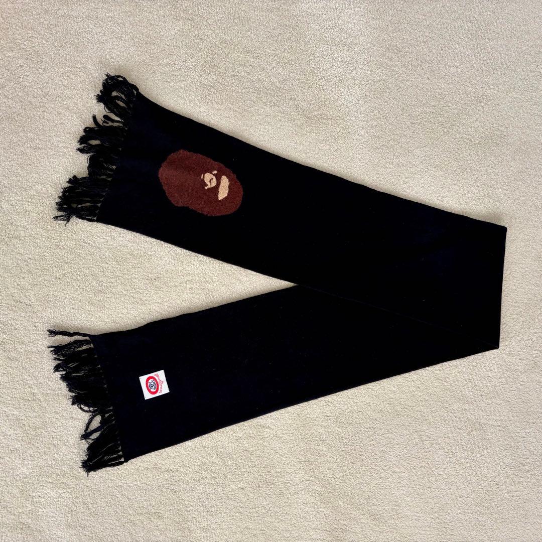 A BATHING APE®︎ ビッグロゴ ロングマフラー【ウール素材】