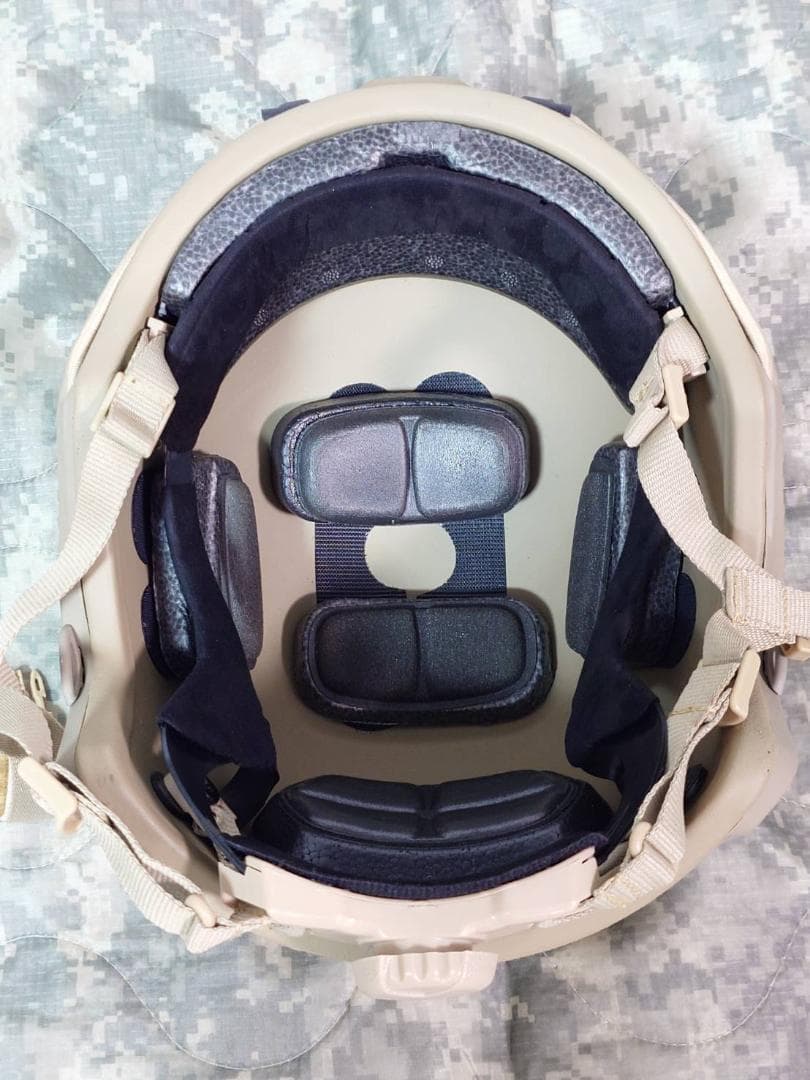 中華製 OPS-CORE FAST アラミドヘルメット M/Lサイズ レプリカ