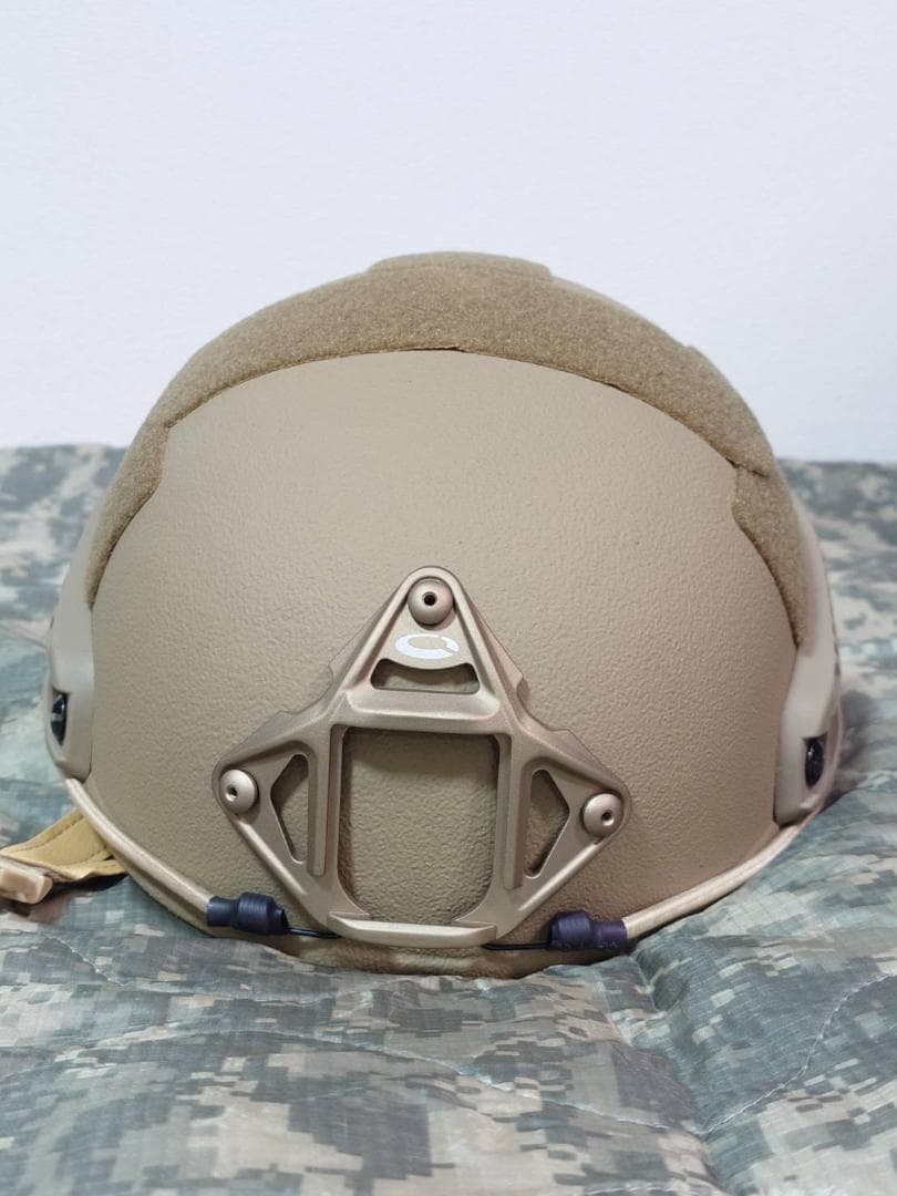 中華製 OPS-CORE FAST アラミドヘルメット M/Lサイズ レプリカ