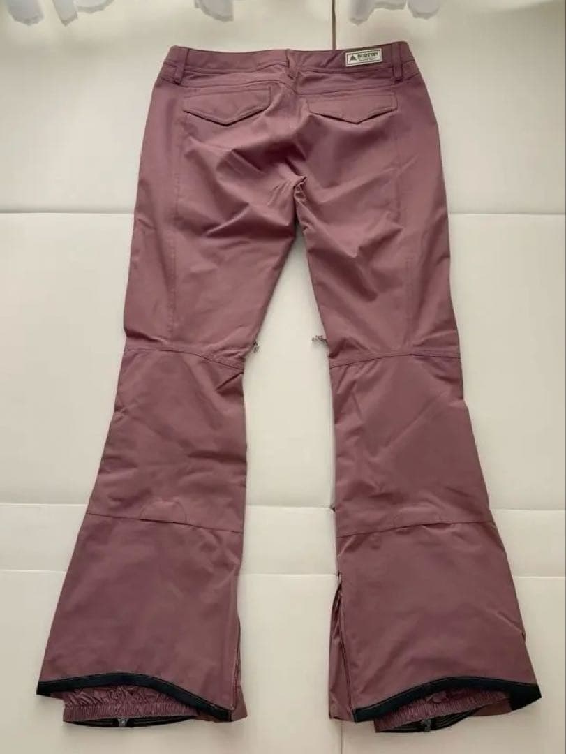 【週末限定値下げ】BURTON スノーボードパンツ M ピンク系 美品