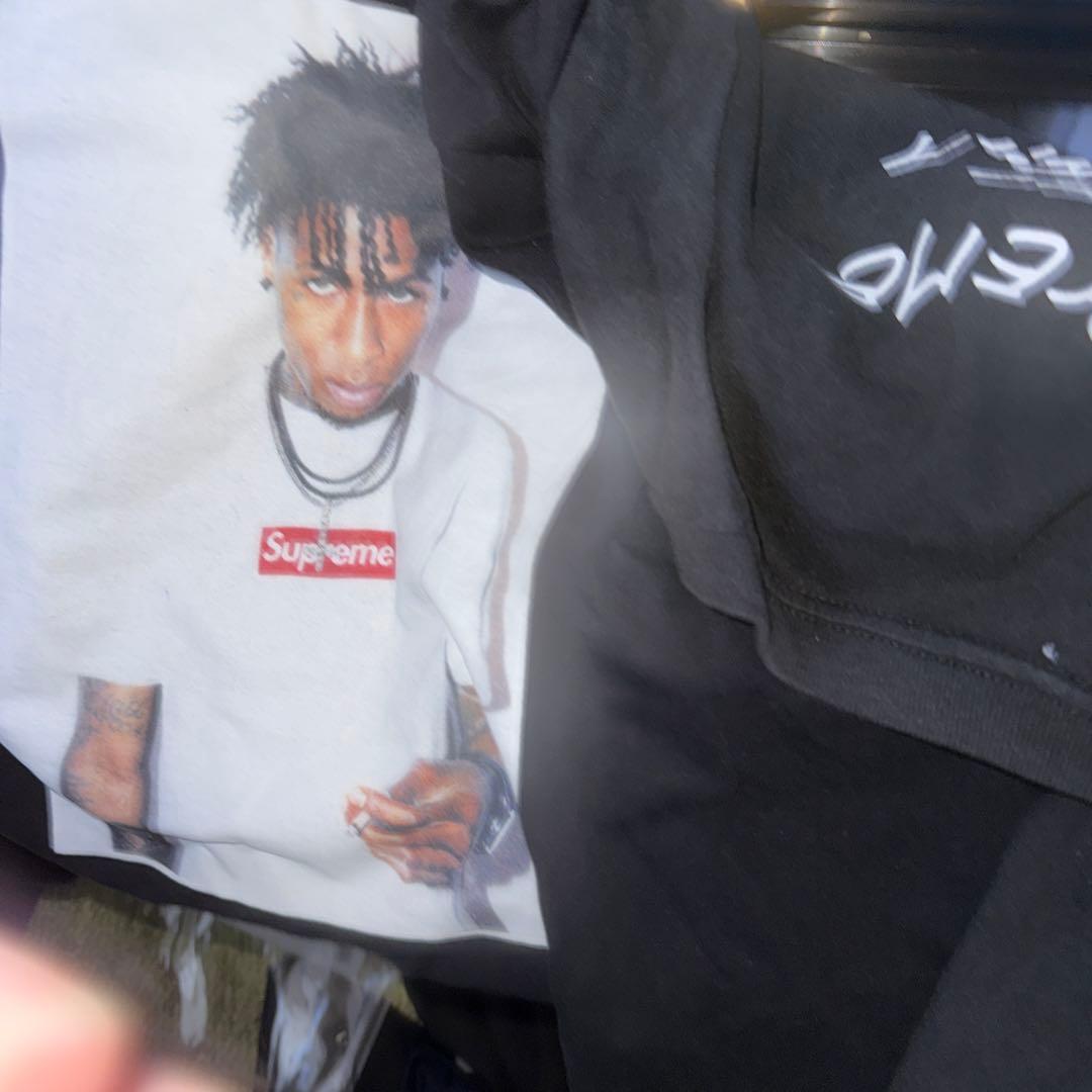 グラフィックプリント ブラック Tシャツ