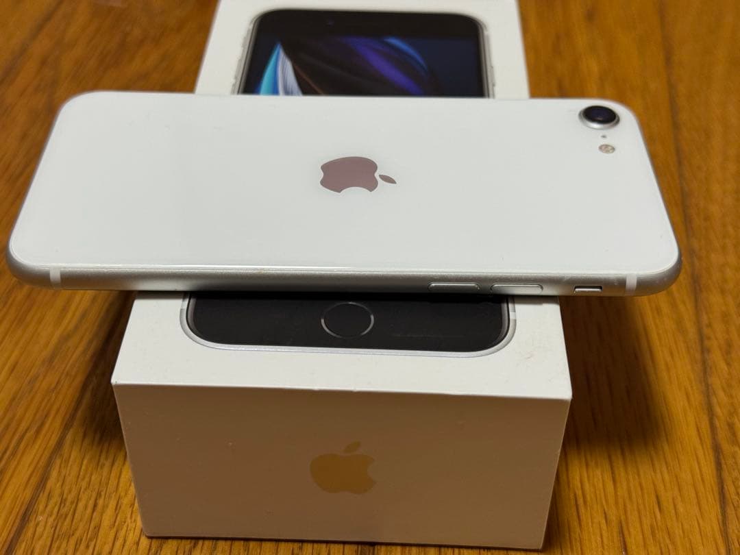 iPhoneSE第2世代 64GB SIMフリー