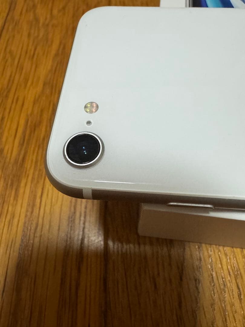 iPhoneSE第2世代 64GB SIMフリー