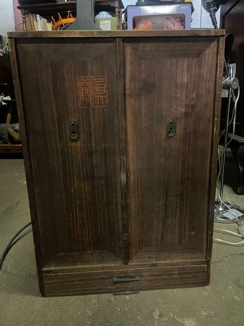 みやっち慈母観音470と食器棚 茶道具入れ　大正レトロ ヴィンテージ