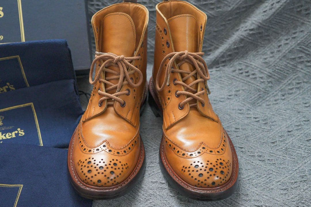 ★清潔&極艶　トリッカーズ　カントリーブーツ　8ハーフ★