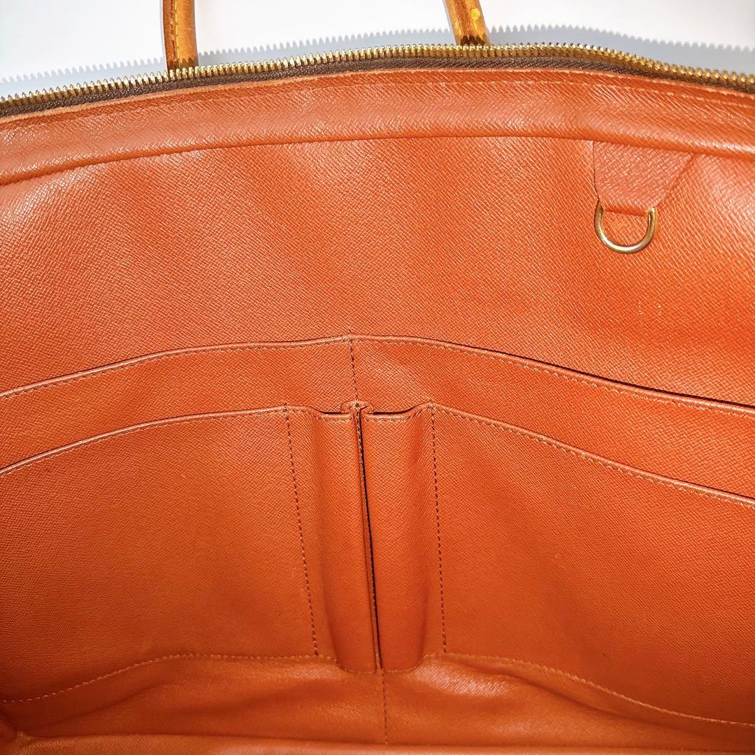 ルイヴィトン モノグラム ポルトドキュマン ヴォワヤージュ PD ビジネスバッグ