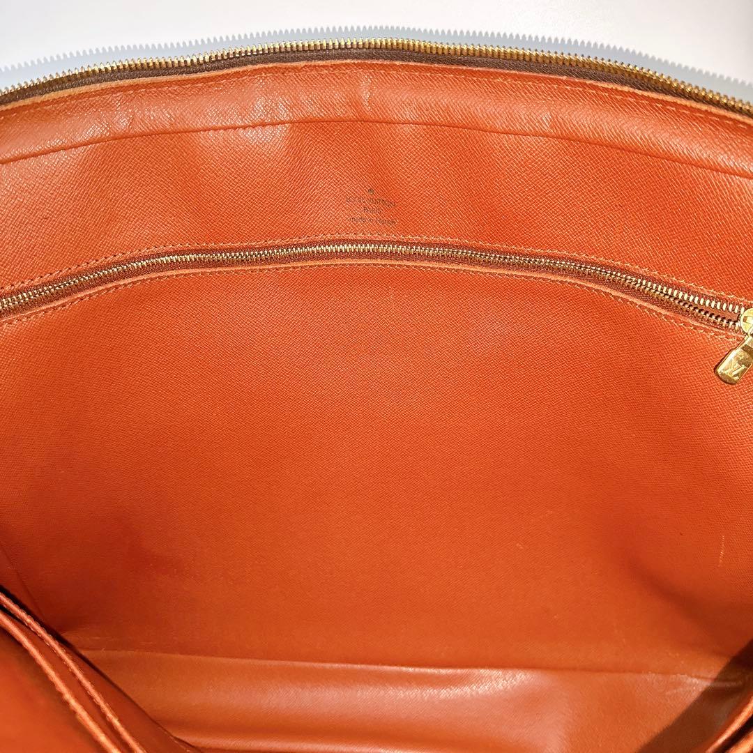 ルイヴィトン モノグラム ポルトドキュマン ヴォワヤージュ PD ビジネスバッグ