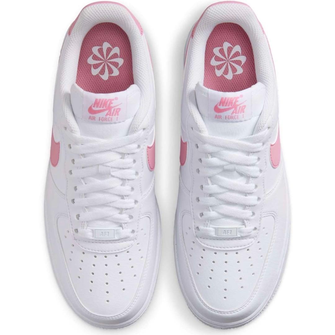 ナイキ エア フォース 1 07 ウィメンズシューズ 24cm