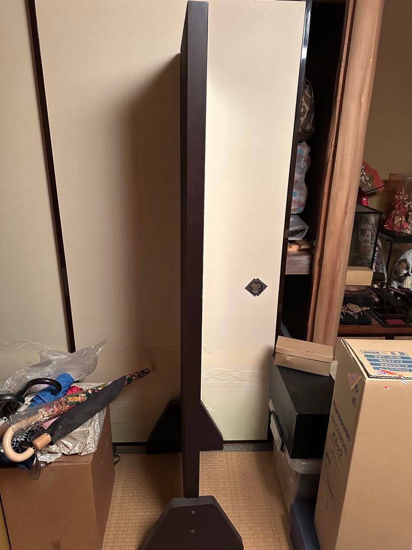 【引き取りの方限定特価】美品　木製スタンドミラー 花柄装飾