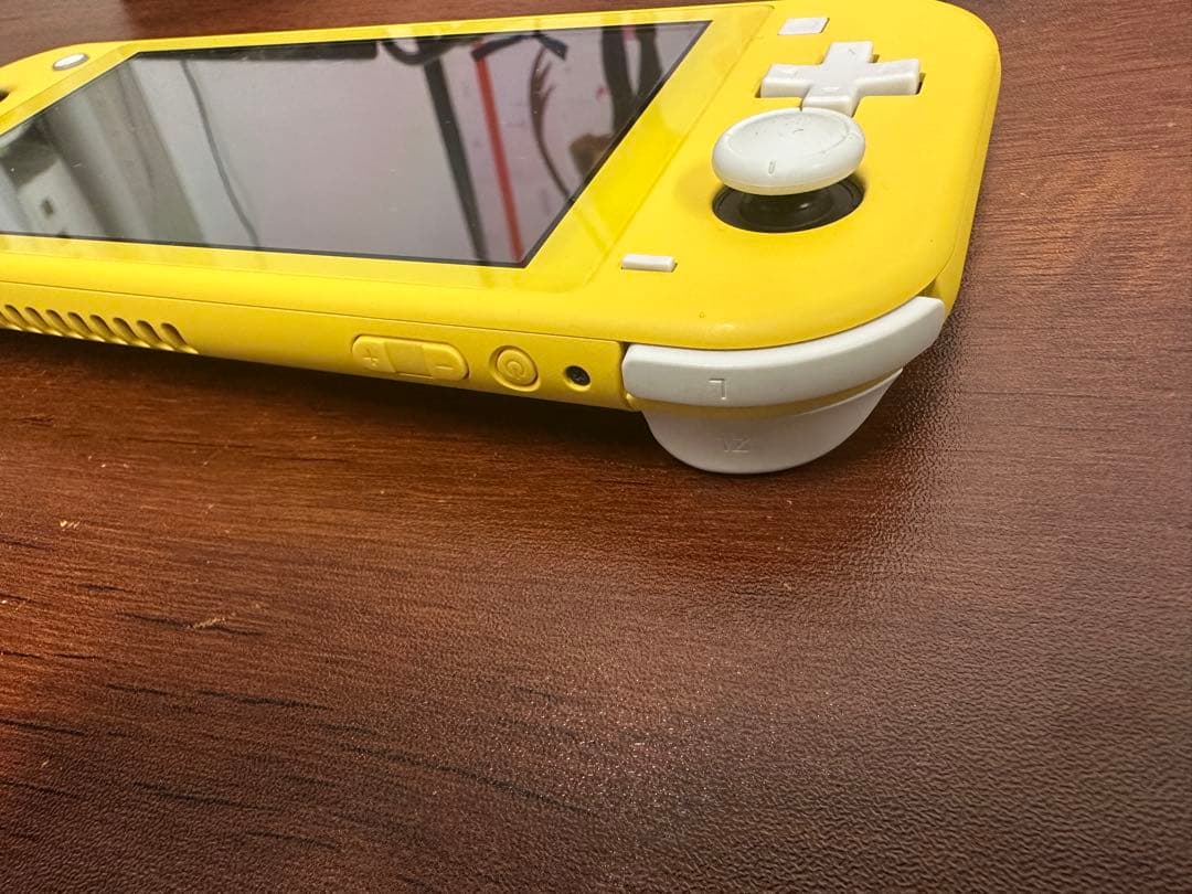 ★動作確認済★ニンテンドースイッチライト本体イエロー充電器付