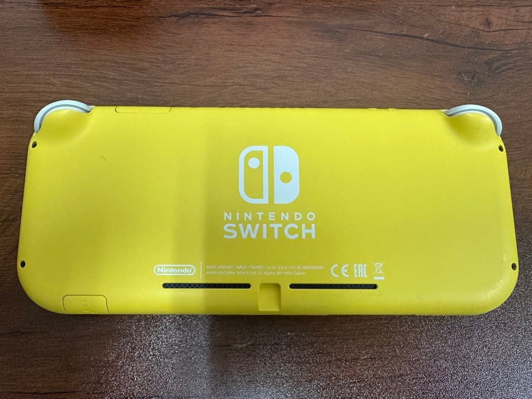 ★動作確認済★ニンテンドースイッチライト本体イエロー充電器付