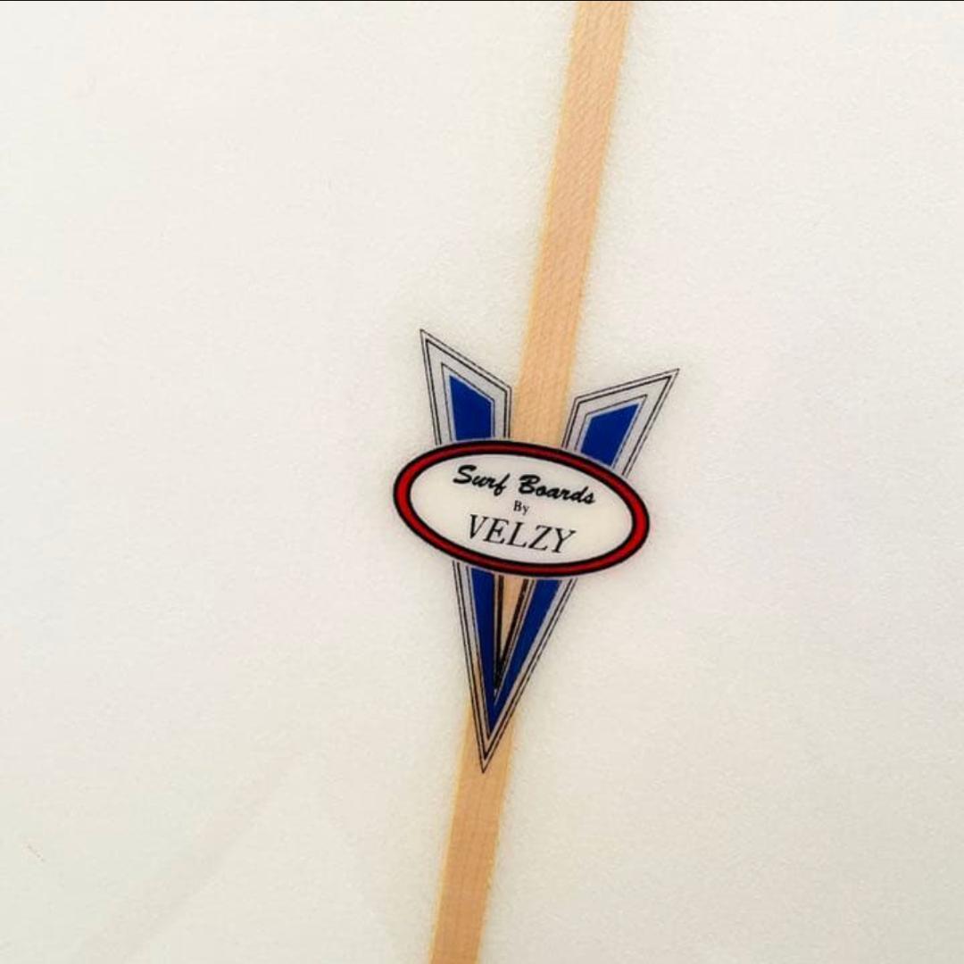Velzy ベルジー_ロングボード_ 9’0 ft_乗り出しコンディション