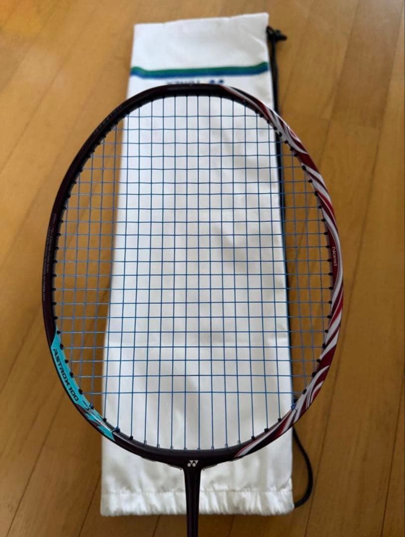 美品 アストロクス100zz クレナイ 4UG5