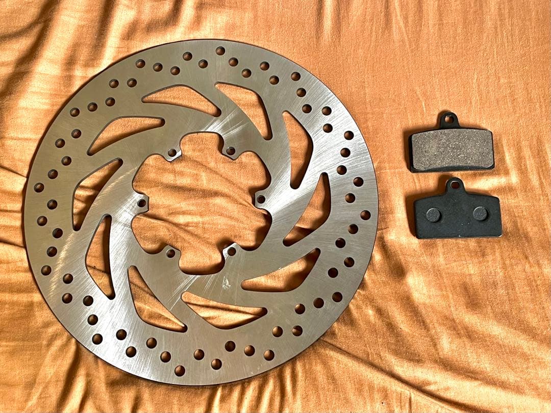 (新品)アプリリア RS4 125 ディスクブレーキとブレーキパッドセット