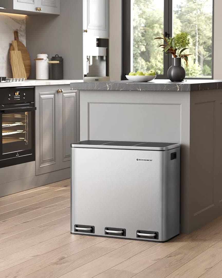 #新品未使用　分別しやすい　ゴミ箱 ダストボックス ペダル式 3×18L