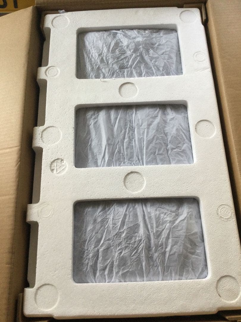 #新品未使用　分別しやすい　ゴミ箱 ダストボックス ペダル式 3×18L