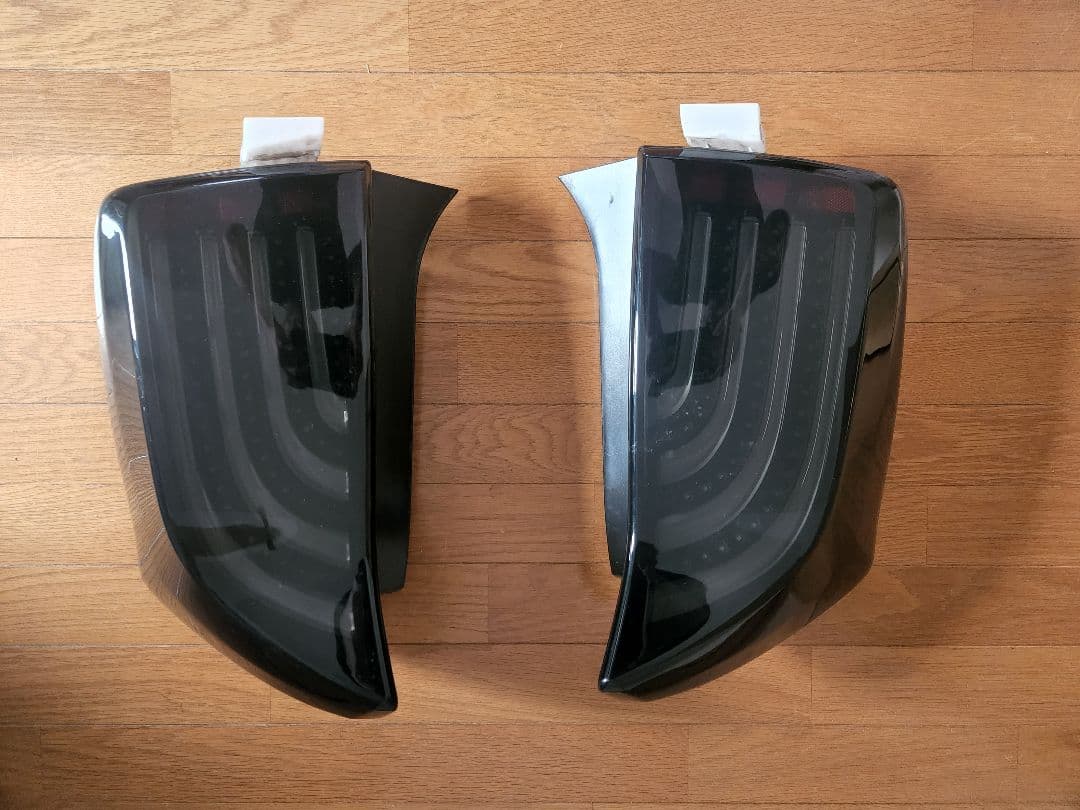 PRIUS30前期　Helios　LEDテールランプ