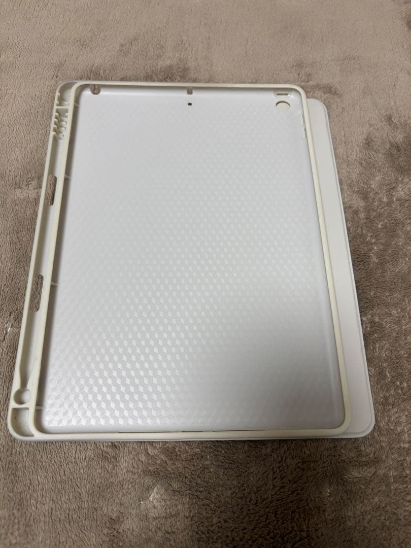 Apple iPad 第9世代 本体 箱・充電器付き