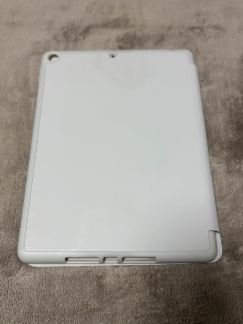 Apple iPad 第9世代 本体 箱・充電器付き