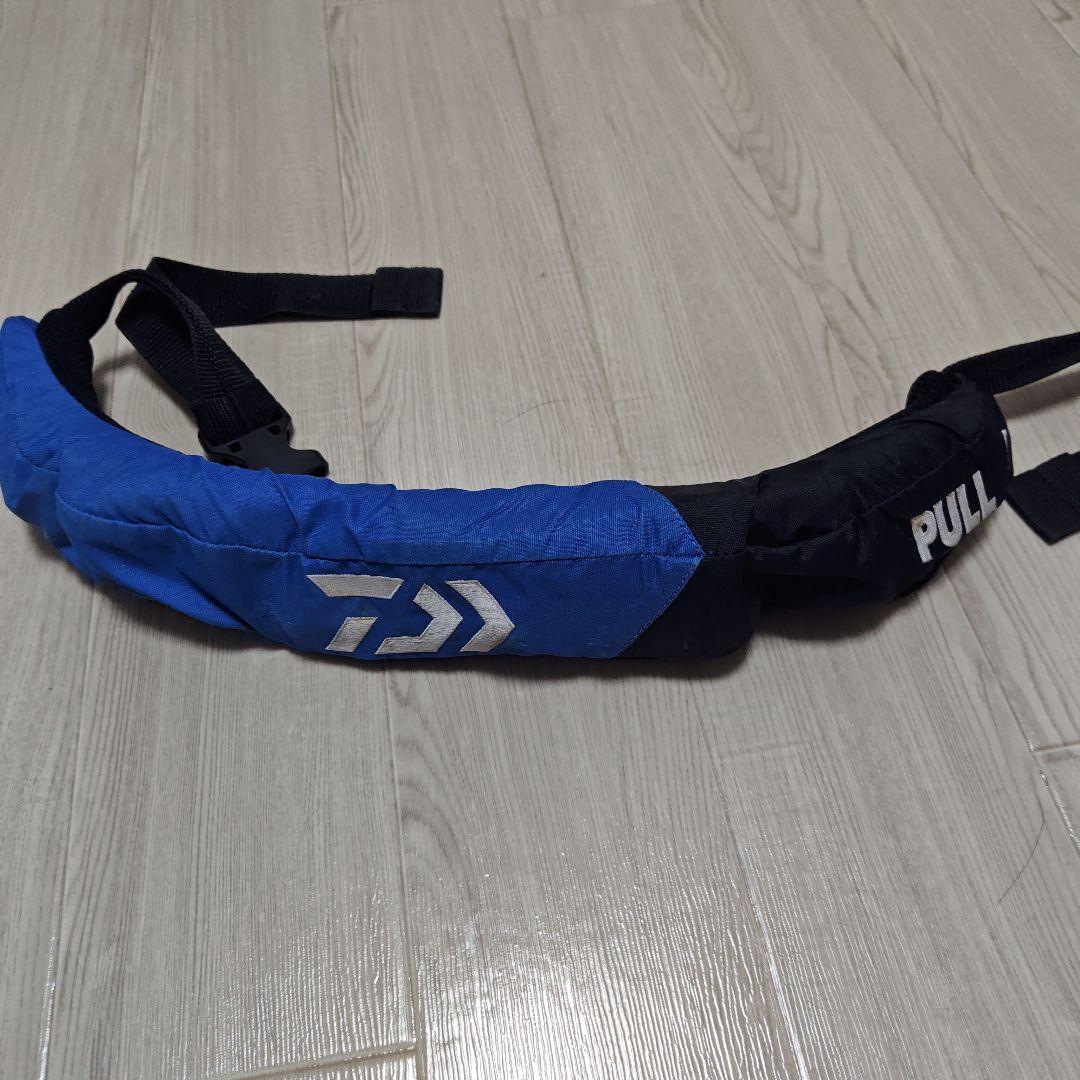 桜マーク　ダイワ 救命胴衣 DF-2709インフレータブルライフジャケットブルー